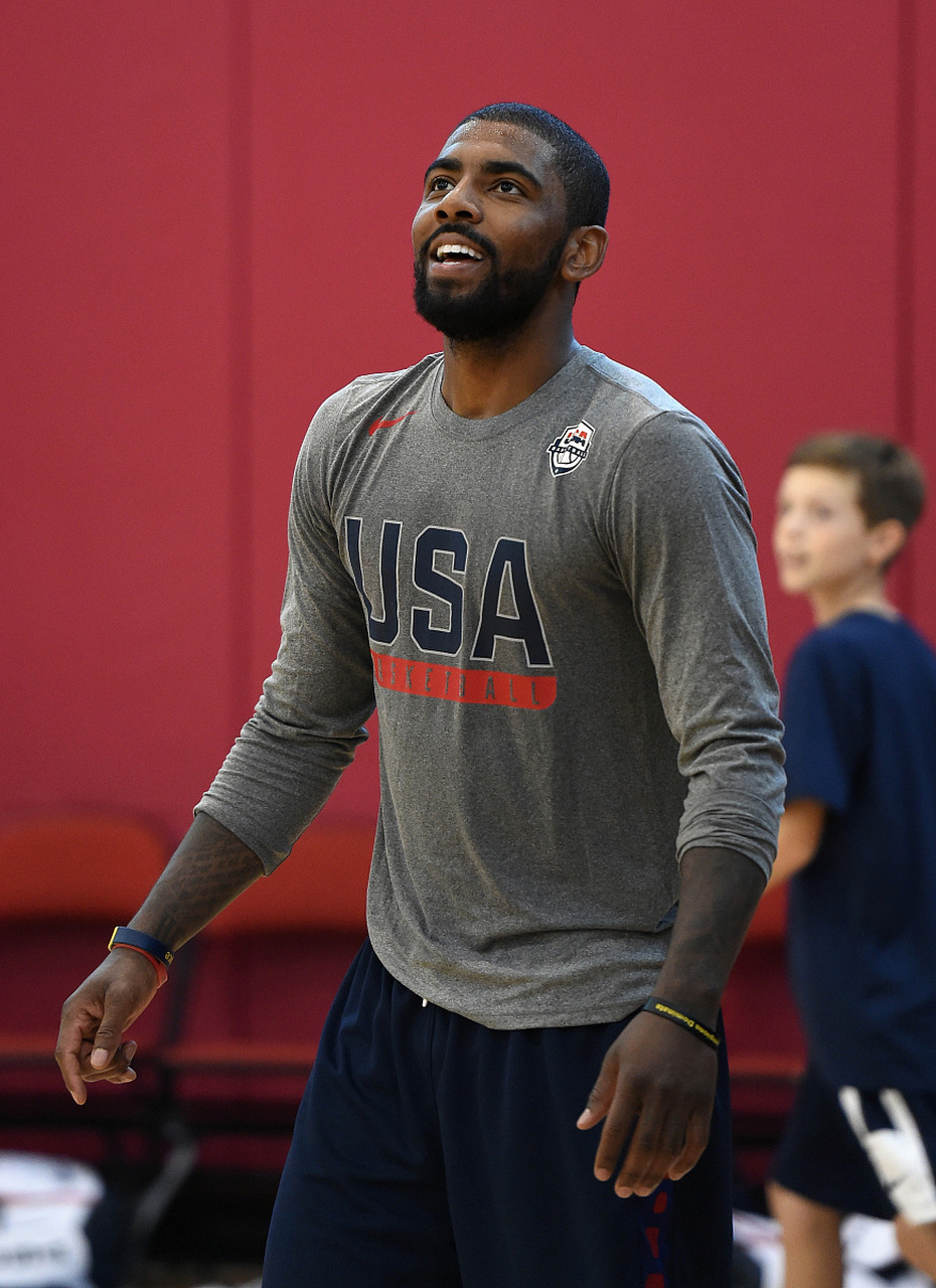 球队夺冠奠 球队夺冠奠